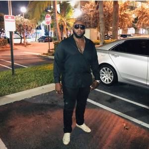 Meet your Posher, Lee